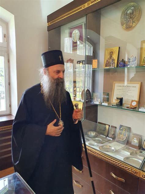 Патријарх Српски Порфирије посетио Манастир Раковицу | ФОТОГРАФИЈЕ ...
