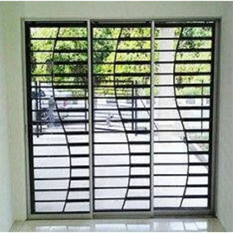 Modern Black Designer Iron Window Rs 160 Square Feet