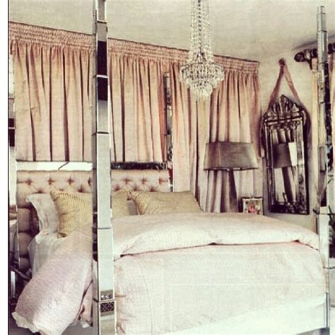 She doesn't take herself seriously and she's not afraid to laugh at herself. Lovely Faye Resnick | Bedroom design, Pretty bedroom, Home ...