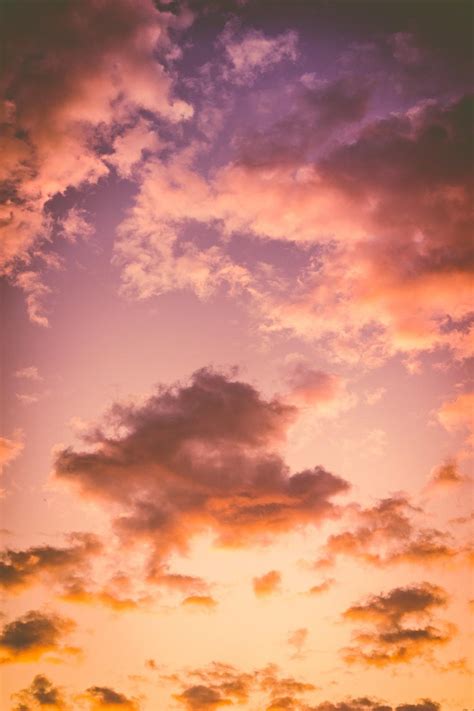 Beautiful Cloudy Sky Anime Wallpapers Wallpaper Cave