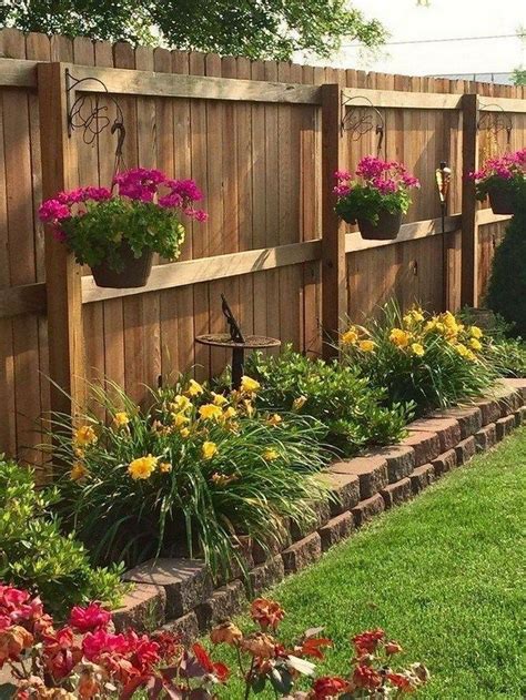 61 Gorgeous Side Yard Garden Design Ideas For Your Beautiful Home 14