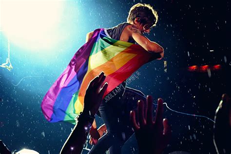 High quality bandera lgbt gifts and merchandise. troye sivan and connor franta | Tumblr