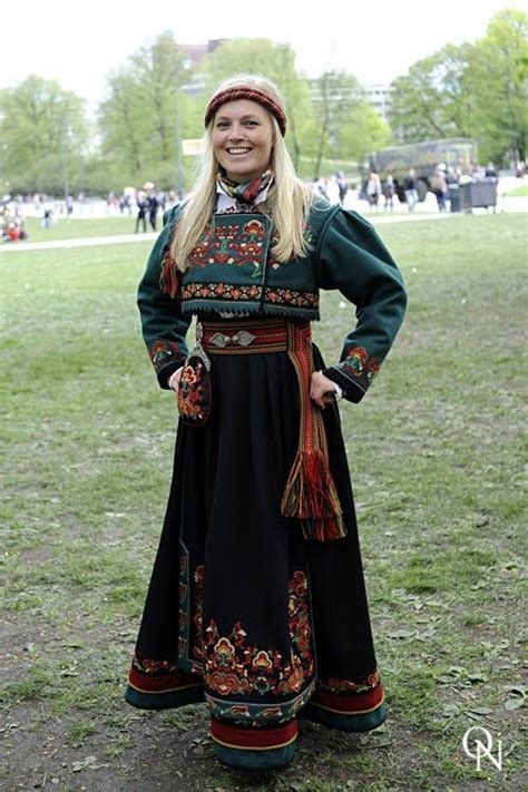 norwegian clothing norwegian fashion traditional fashion