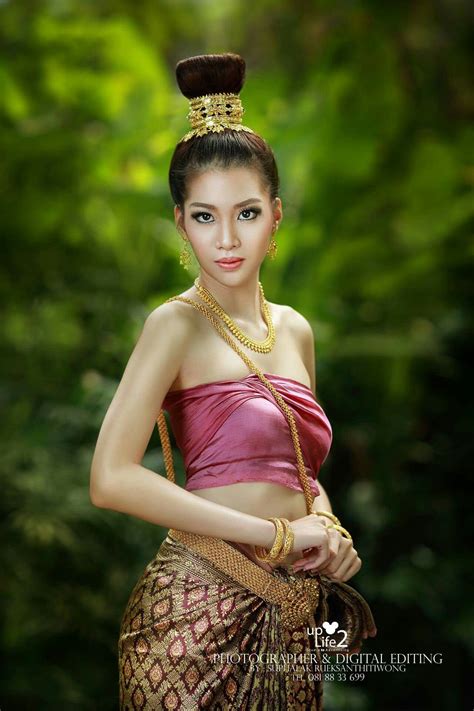 Traditional Thai Clothing Traditional Dresses Beautiful Asian Women