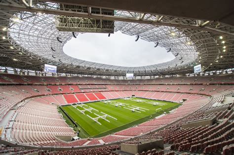 Az új létesítmény, amely a futballmérkőzések mellett többek között koncertek, világkongresszusok rendezésével a turizmust is növeli majd, a korábbi. Puskas Arena - Referenties - TOA Electronics