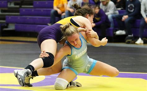 Augsburgs Womens New Wrestling Team Featured In Mplsst