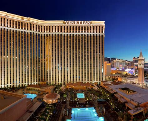 The Venetian Tower Luxury Hotel Resort In Las Vegas