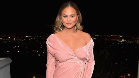Chrissy Teigen Proudly Shows Off Lopsided Breasts From Nursing Sheknows