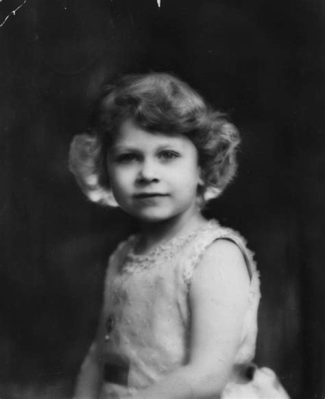 Elizabeths Official Portrait 1931 Princess Charlotte Queen Elizabeth Queen Elizabeth Ii