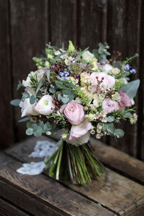 Natural And Rustic Bridal Bouquet Containing Spring
