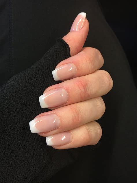 Classic French Manicure French Tip Acrylic Nails French Manicure Nails Ombre Acrylic Nails