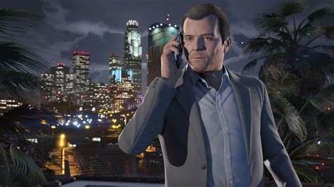 Voice Actor Michael From Gta 5 Dresses Up In A Cluckin Bell Uniform