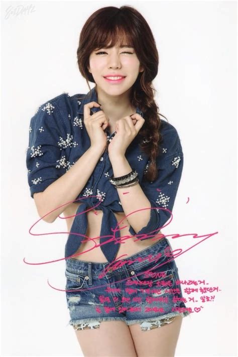 Sunny Lee Soonkyu Of Girls Generation Snsd S Message For Their 7th Anniversary Girls