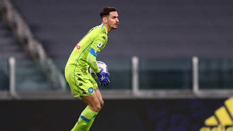 Napoli Ospina Infortunato Meret Torna Titolare Alla Vigilia Di Inter