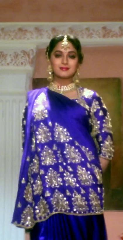 Don't ask me ham aapke.aapke hain kaun who i am. Madhuri's dress from movie Hum apke hain kaun | Madhuri ...