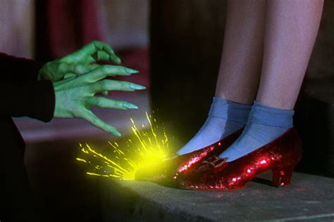 Judy Garlands Stolen Ruby Red Slippers Found After More Than A Decade