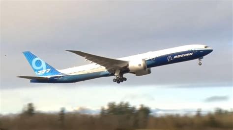 Boeings New 777x Extends Its Folding Wingtips To Complete First Flight