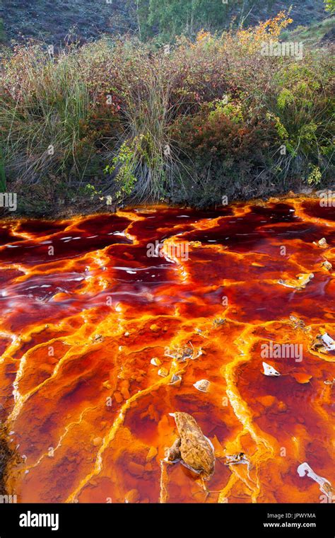 Red Water Loaded With Iron Rio Tinto Andalusia Spain Stock Photo Alamy