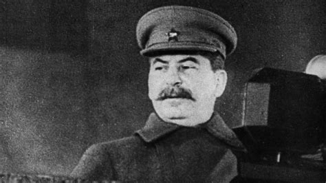 Infancia Y Tiranía De Iósif Stalin El Niño Golpeado Y Enfermo Que Se Convirtió En Un Cruel