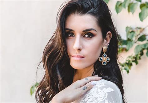 Valentina vignali è una web influencer, modella e cestista di 27 anni. Valentina Vignali Instagram video bollenti, prende il sole ...