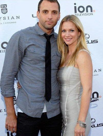 A J Cook And Nathan Anderson A J Cook Picture 18428813 402 X 527 Fanpix