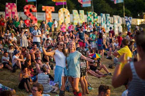 In addition to contemporary music, the festival hosts dance, comedy, theatre, circus, cabaret, and other arts. What to do instead of Glastonbury Festival?