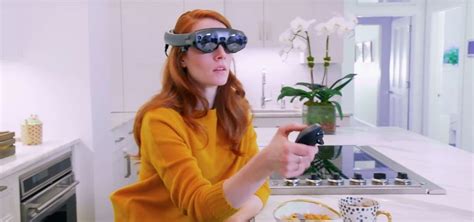 Atandt Begins Selling Magic Leap One Nationwide Online Debuts Commercial