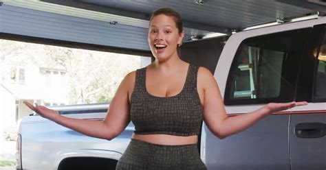 Ashley Graham Announces ‘thank Bod 5 Day Online Fitness Challenge