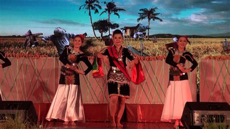 Meaning institute for the people's culture) was a very prolific literary and social movement associated with the indonesian communist party. Sabah Traditional Dance From Artis Lembaga Kebudayaan ...