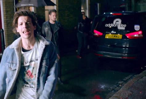 One Direction Gets Free Cab Rides For A Year After Featuring Addison Lee In Midnight Memories