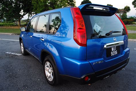 2.0l 2wd, 2.0l 2wd mid, 2.5l 4wd, and 2.0l hybrid, at rm11,000 over the regular retail price: AutoAktif: Nissan X-Trail Serba Baru