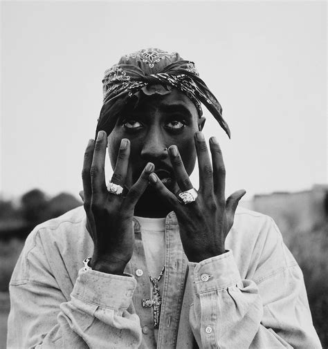 Managed and operated by the shakur estate. Tupac Shakur photo gallery - high quality pics of Tupac ...