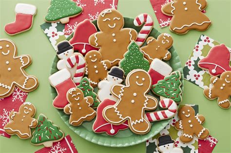 3 Top Christmas Cookie Icings With Royal Icing Recipe Wiltons