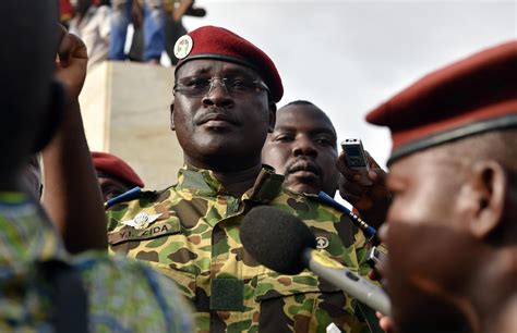 Burkina Le N°2 De La Garde Présidentielle Assume La Transition