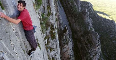 Climber Becomes First In The World To Scale 2500ft Sheer Rock Face In