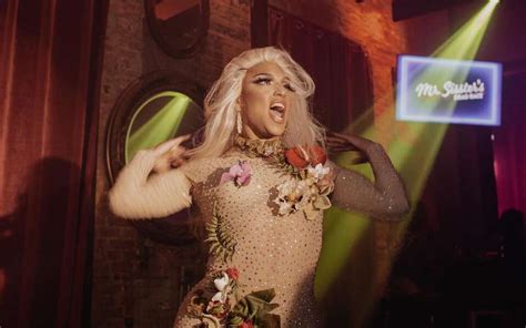 Best Drag Shows In Dallas Live Drag Queen Shows At Bars And Restaurants Thrillist