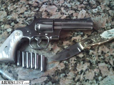 Armslist For Sale Colt Python 357 Magnum With Pearl Grips