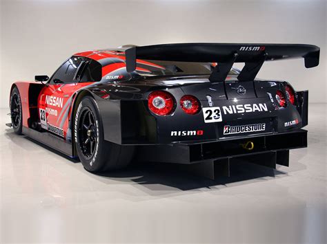 Which is the best live wallpaper for cars? My Cars Wallapers: Nice Cars Wallpaper