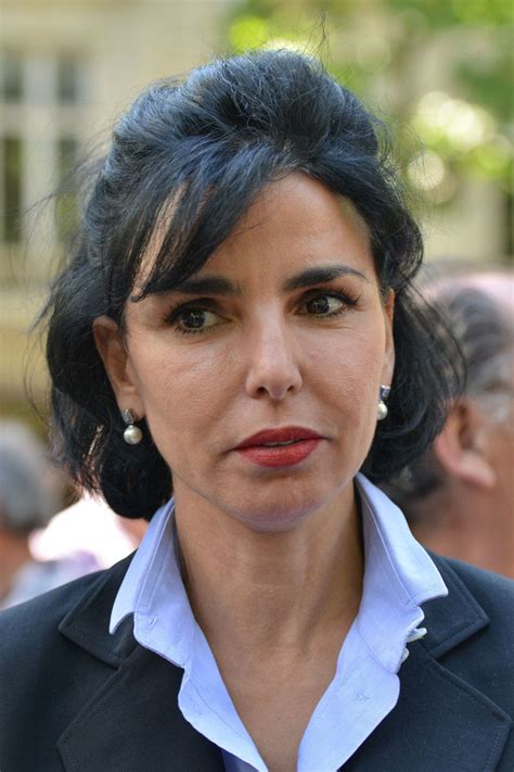 From the council estate in provincial france where she spent her childhood to the upper echelons of parisian politics, she. Rachida Dati confie avoir eu "le gerbillon" face à Jean ...