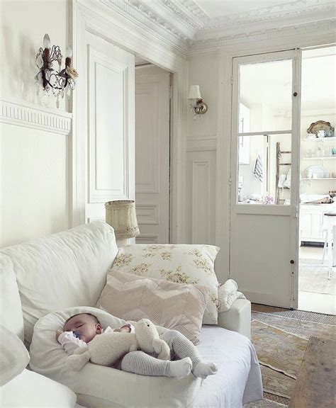 Consider coating trim in a warm ivory hue, for example. @shabby_whites calming baby house 👶🏻 (With images ...