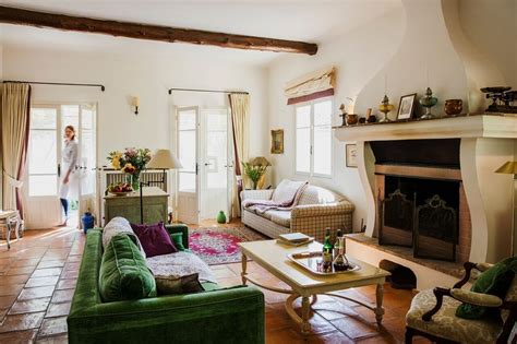 Book A Stay At Julia Childs House In Provence France 7x7 Bay Area