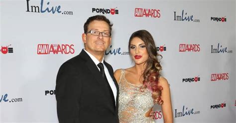 Adult Film Star August Ames Dies At The Young Age Of 23 Thatviralfeed