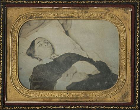 Poast Mortem Daguerreotype Of A Young Woman Early Photos Post Mortem