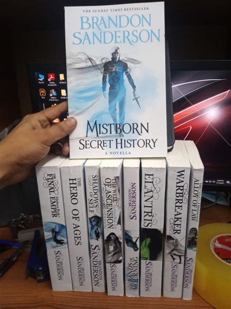 Mistborn Book Series Books By Brandon Sanderson Tunique Bd