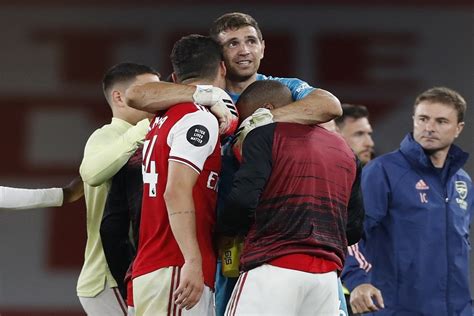The argentine arrived at arsenal in 2010, making just 39 appearances for the gunners in total, with 28 of. Aston Villa sign Arsenal goalkeeper Emiliano Martinez ...