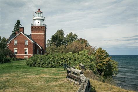 11 Haunted Lighthouses Of The Great Lakes Region From Michigan To New York