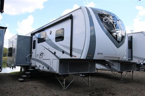 Top 5 Best Bunkhouse Fifth Wheel Campers For Large Families