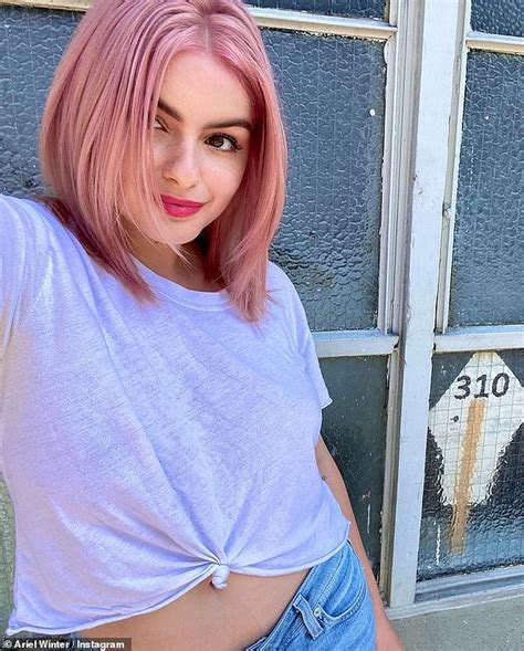 Ariel Winter Shows Off Her New Candyfloss Pink Hair And Abs In A Lilac