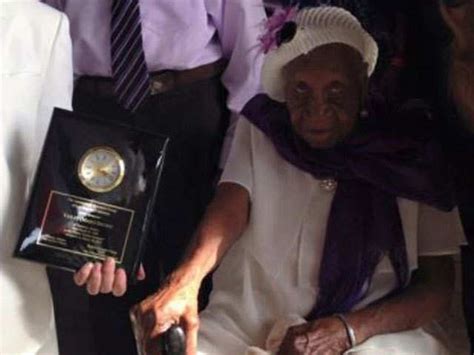 Worlds Oldest Person Violet Mossebrown Dies Aged 117 Her Meeting