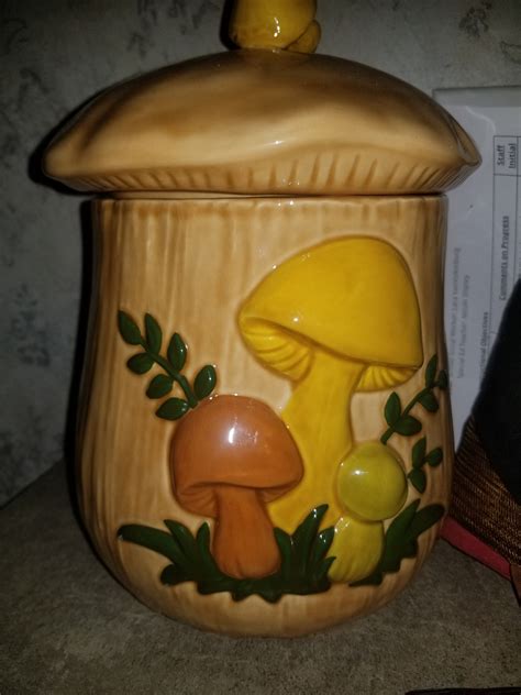 Mushroom cookie jar vintage